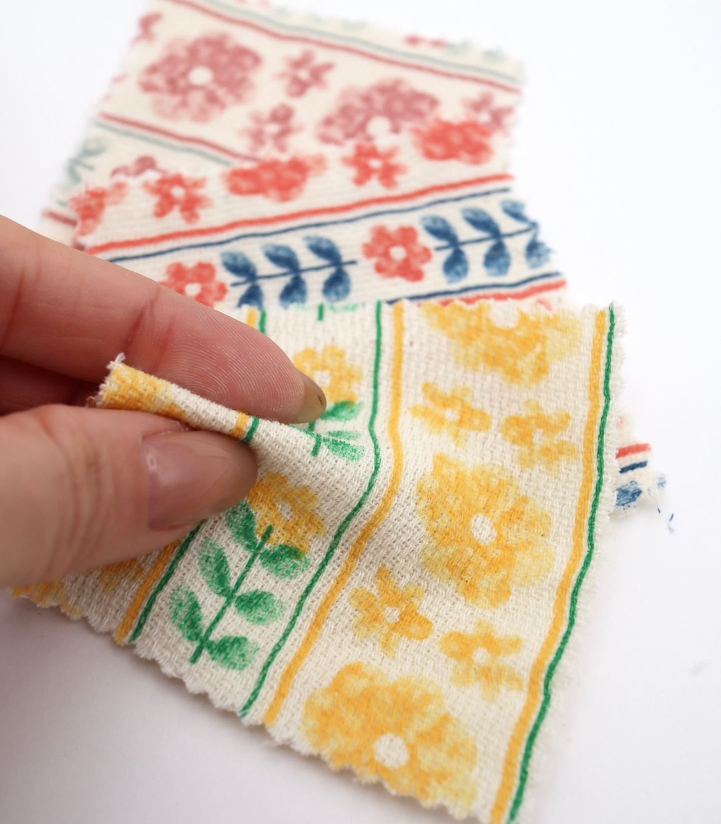 【25SS-272】ストライプフラワープリントダブルガーゼ　/0.5ｙあたり=～965円