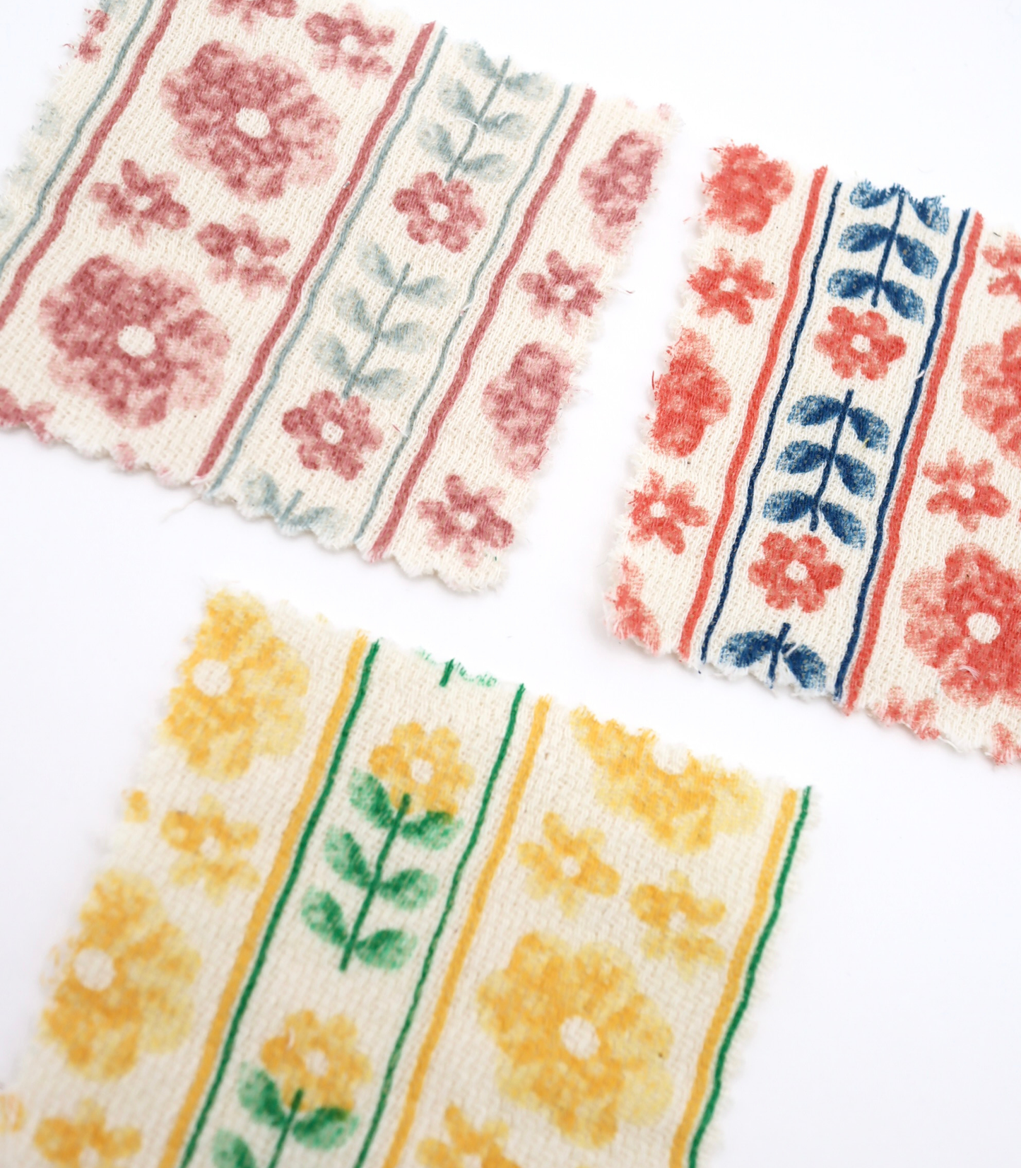 【25SS-272】ストライプフラワープリントダブルガーゼ　/0.5ｙあたり=～965円