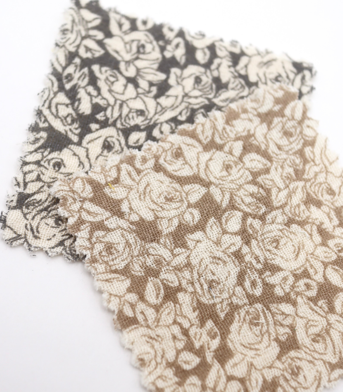 【25SS-273】ローズプリントダブルガーゼ　/0.5ｙあたり=～965円