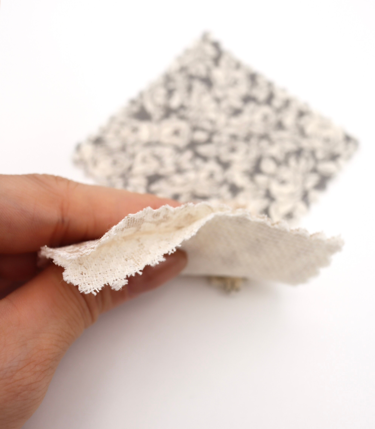 【25SS-273】ローズプリントダブルガーゼ　/0.5ｙあたり=～965円