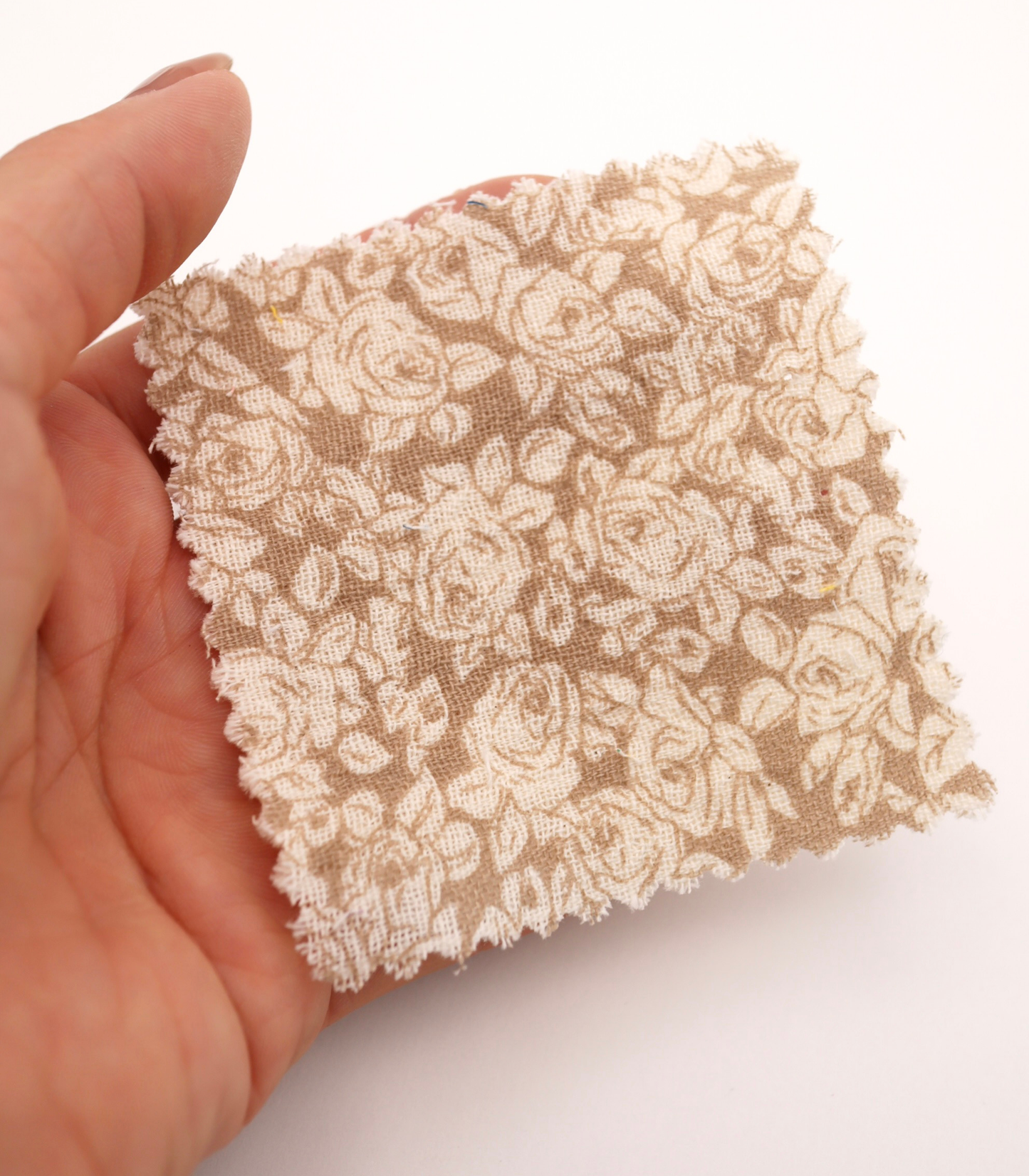 【25SS-273】ローズプリントダブルガーゼ　/0.5ｙあたり=～965円