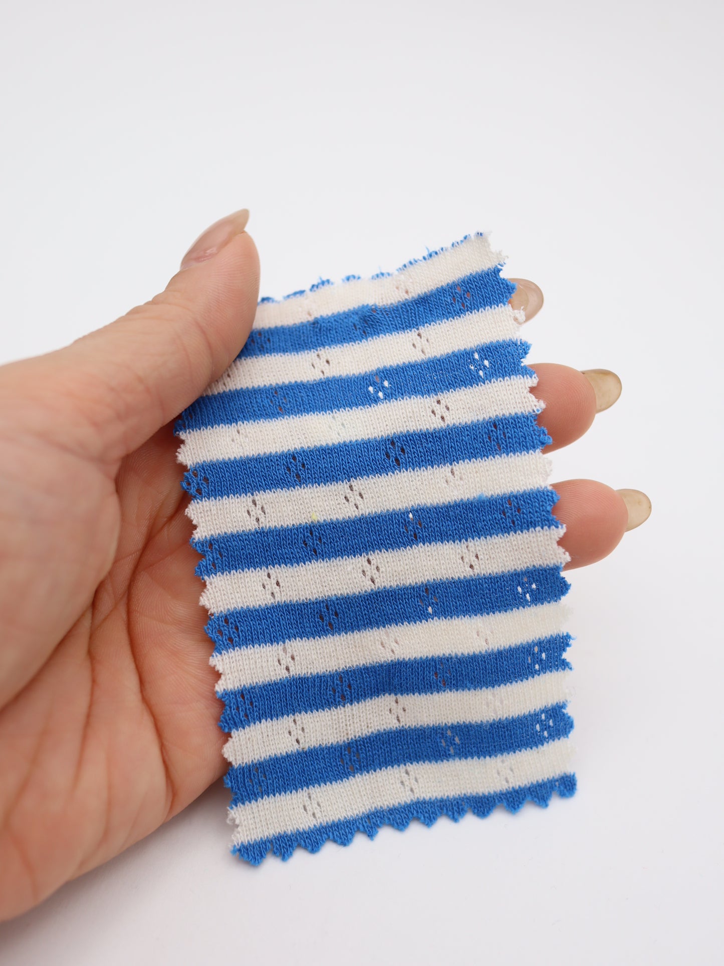 綿100%・細ピッチ針抜きボーダーフライス｜137cm幅・吸汗速乾・低刺激・肉厚（★2）・超伸縮・ナローボーダー｜ドッグウェア・インナー・レギンス・春夏ロンパース向け｜26SS-014【生地仕入れ代行卸】