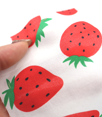 【25SS-242】イチゴプリント綿ローン　/0.5ｙあたり = ～715円