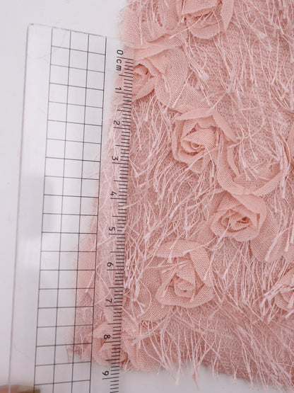 ローズモチーフクロス刺繍＆艶細シャギーニット生地｜【生地幅】約127センチ 【混率】ポリエステル100%｜ドッグウェア・KIDSウエア・トップス・スカート・冬雑貨向け｜26AW-420