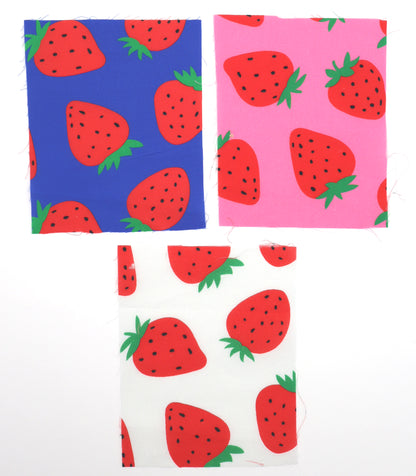 【25SS-242】イチゴプリント綿ローン　/0.5ｙあたり = ～715円