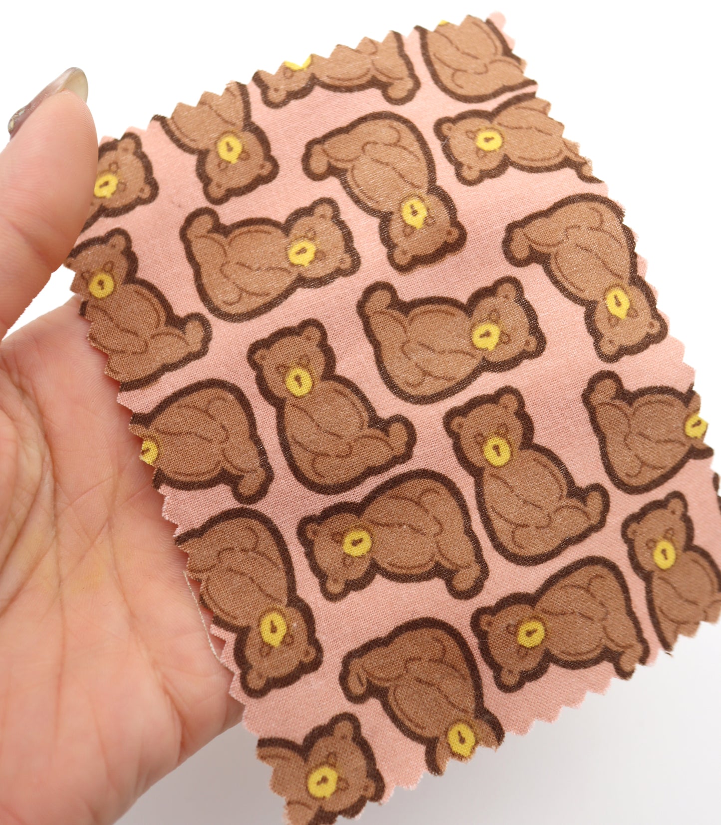 【25SS-228】ぎっしりお座りくまさんプリント綿ローン　/0.5ｙあたり = ～ 805円