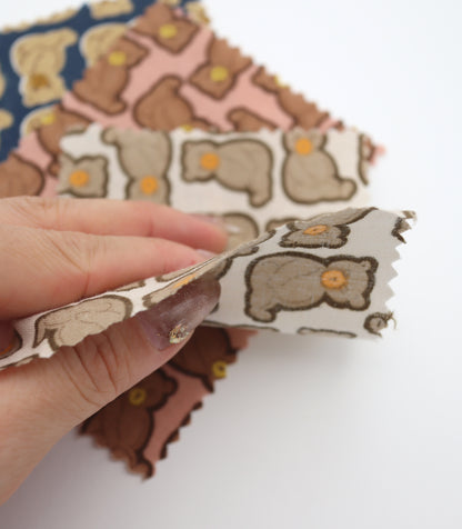 【25SS-228】ぎっしりお座りくまさんプリント綿ローン　/0.5ｙあたり = ～ 805円