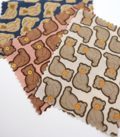 【25SS-228】ぎっしりお座りくまさんプリント綿ローン　/0.5ｙあたり = ～ 805円