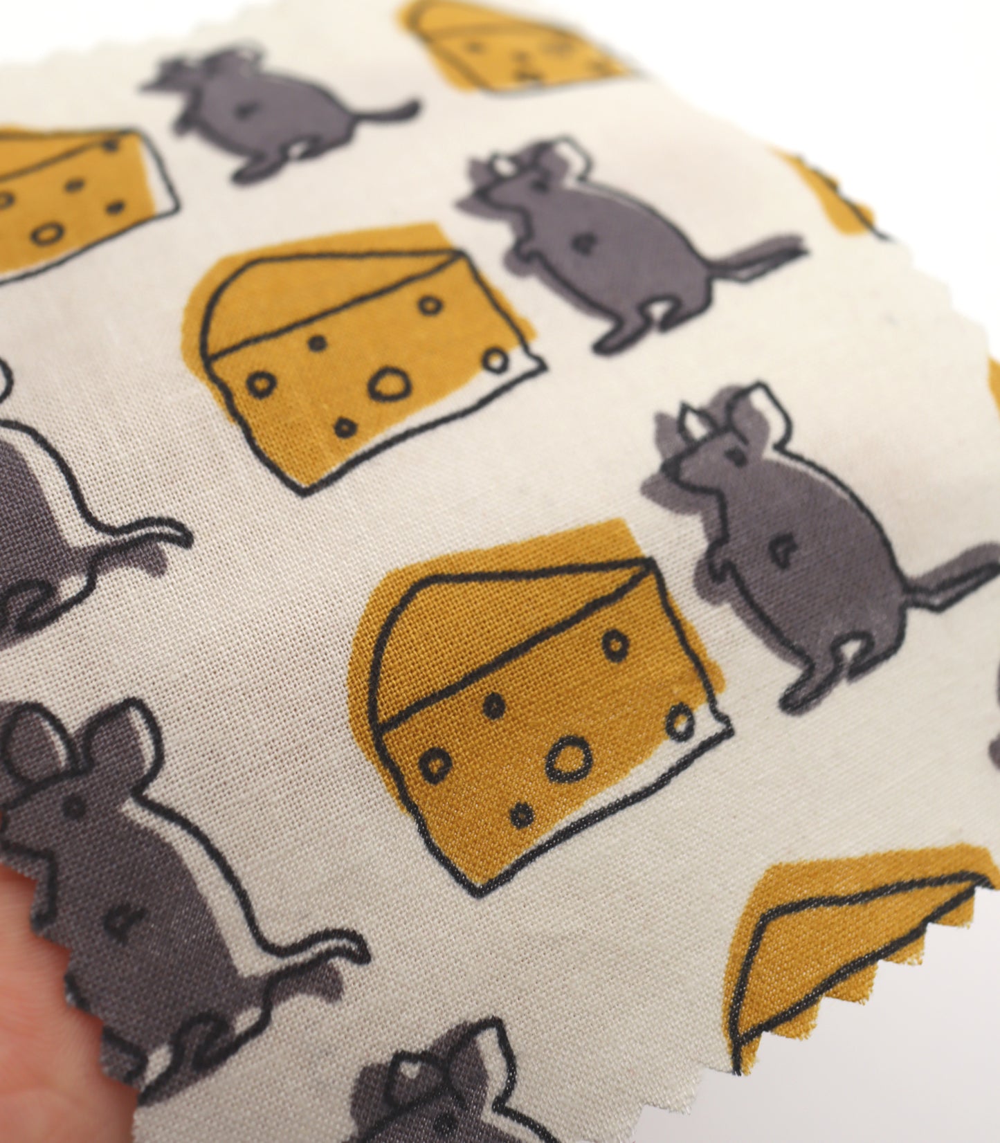 【25SS-227】ネズミさん×チーズプリント綿ローン　/0.5ｙあたり = ～805円