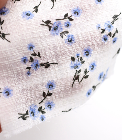 【25SS-438】小花柄プリントブッチャー　/0.5ｙあたり=～630円