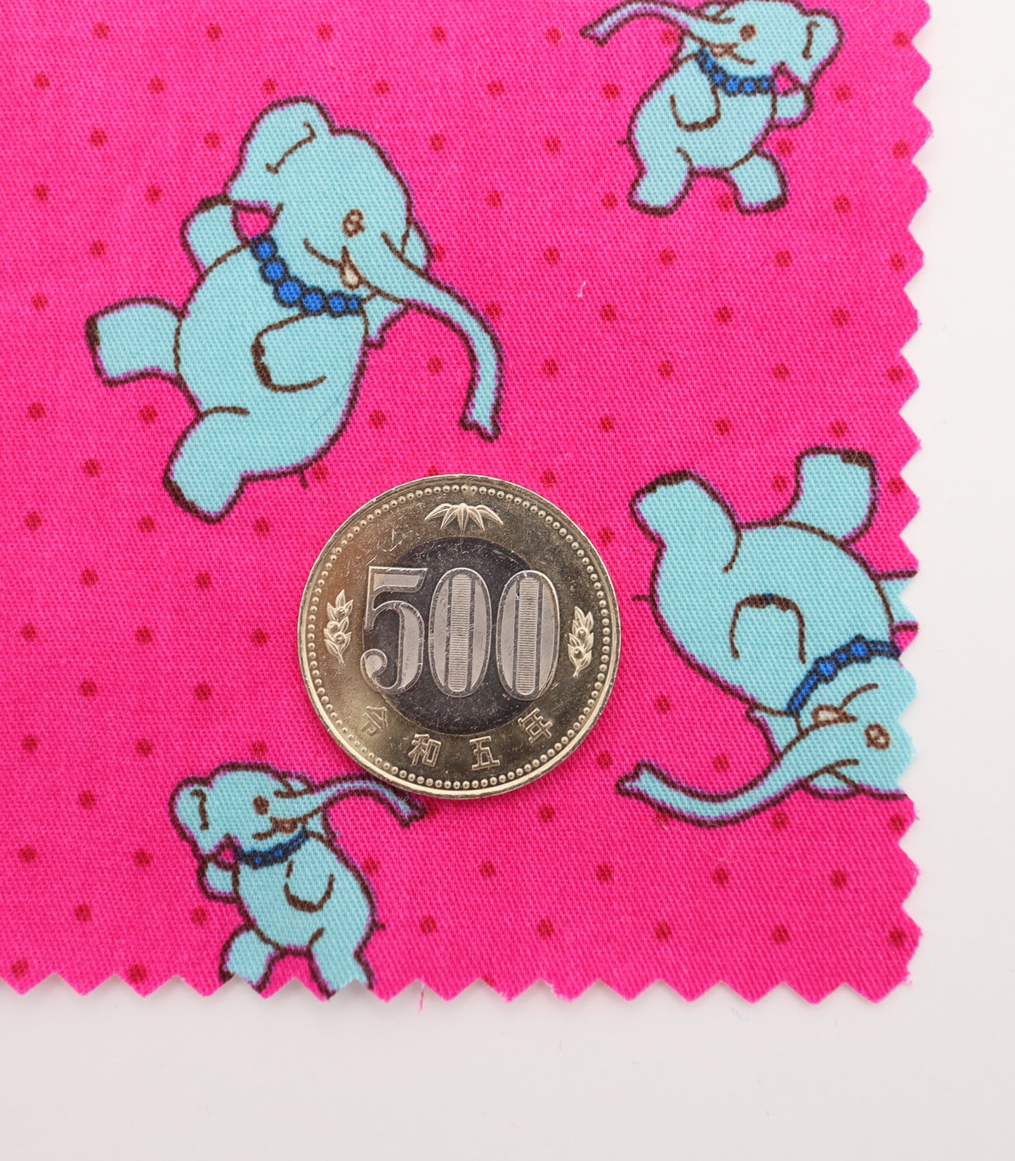 【25SS-233】ゾウさん×ドットプリント綿ローン　/0.5ｙあたり = ～890円