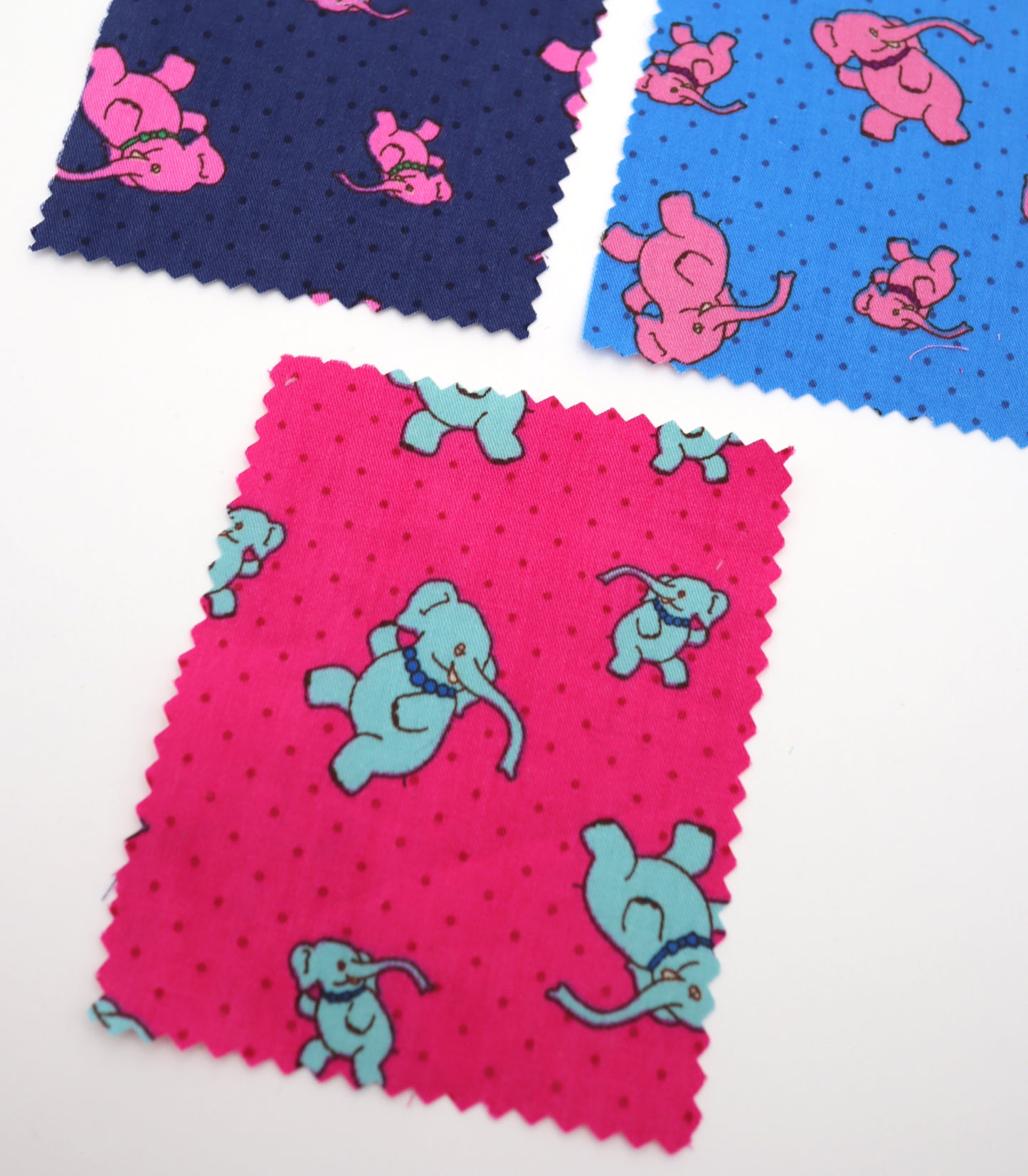 【25SS-233】ゾウさん×ドットプリント綿ローン　/0.5ｙあたり = ～890円