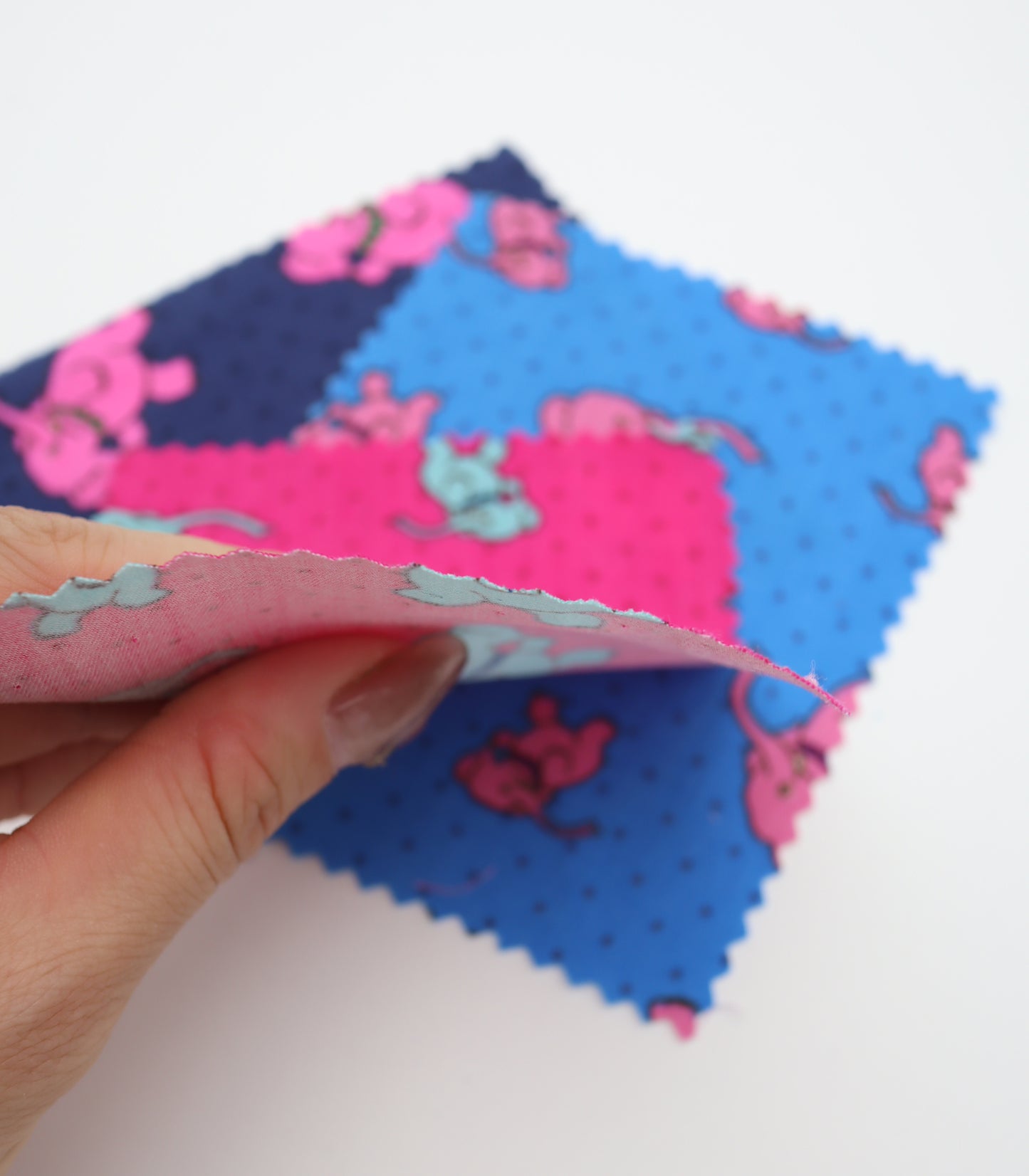 【25SS-233】ゾウさん×ドットプリント綿ローン　/0.5ｙあたり = ～890円