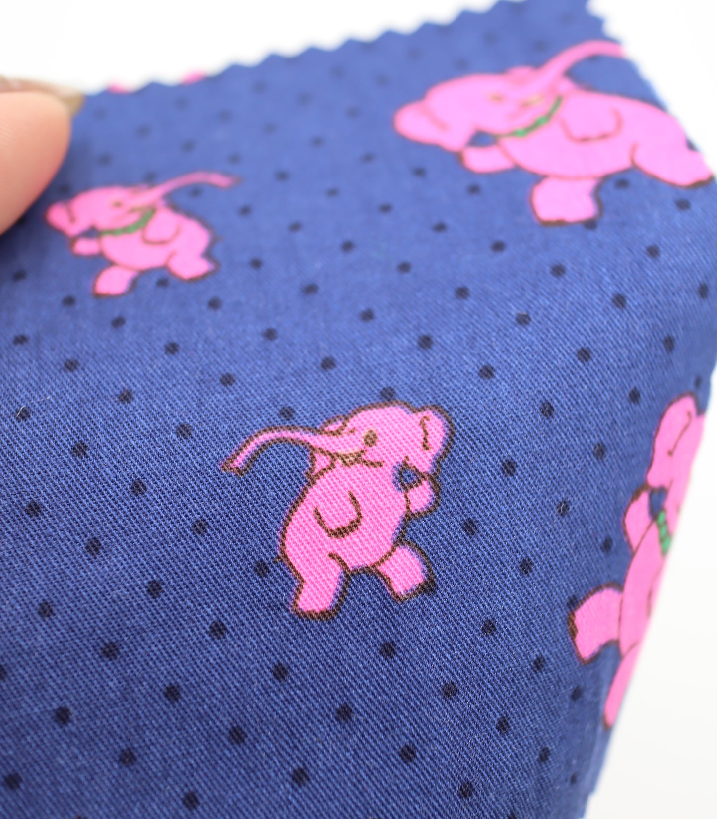 【25SS-233】ゾウさん×ドットプリント綿ローン　/0.5ｙあたり = ～890円