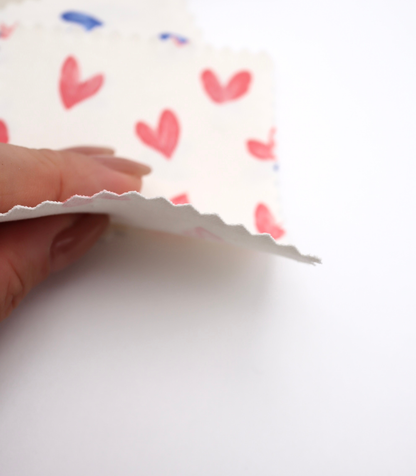 【25SS-057】スケッチ風ハートプリントツイル　/0.5ｙあたり = ～ 945円