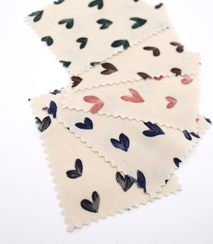 【25SS-008】スケッチ風ハートプリントコーデュロイ　/0.5ｙあたり=～940円