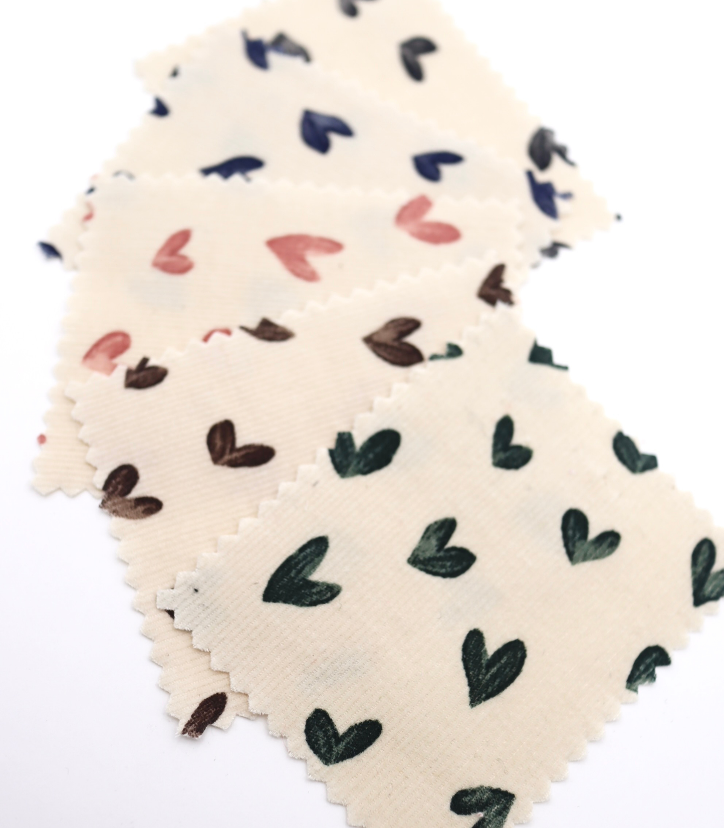 【25SS-008】スケッチ風ハートプリントコーデュロイ　/0.5ｙあたり=～940円