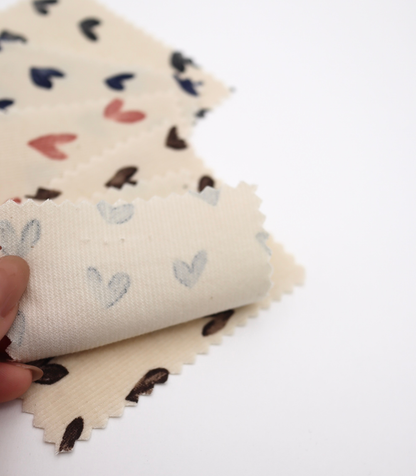 【25SS-008】スケッチ風ハートプリントコーデュロイ　/0.5ｙあたり=～940円