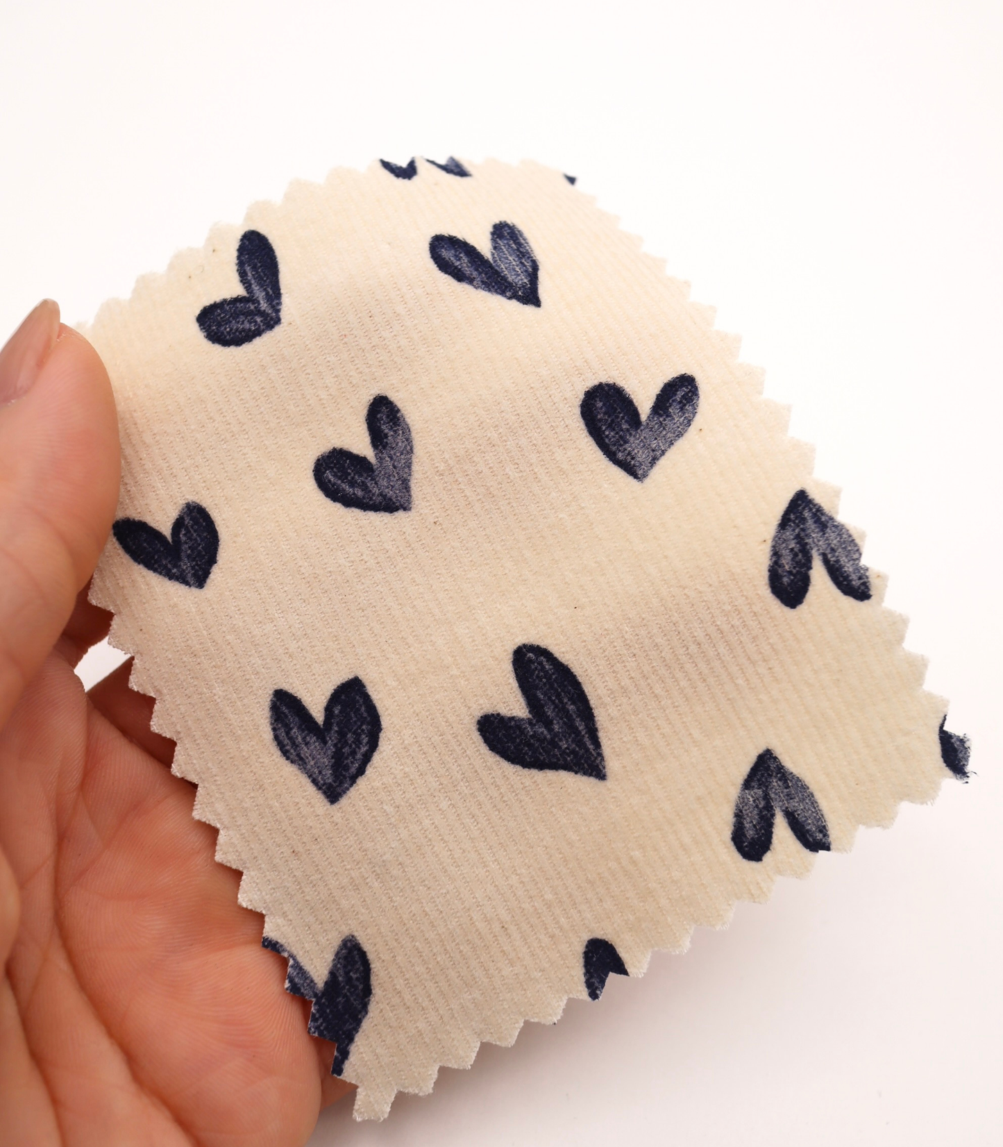 【25SS-008】スケッチ風ハートプリントコーデュロイ　/0.5ｙあたり=～940円