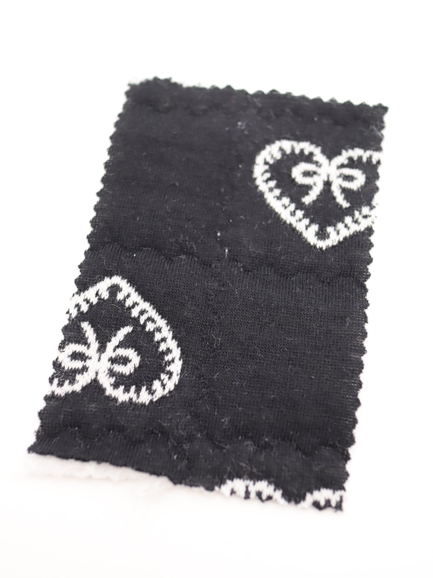ハートリボン刺繍キルティング生地｜綿混ストレッチ｜ドッグウェア（犬服）・バッグ向け｜26SS-159【生地仕入れ代行卸】