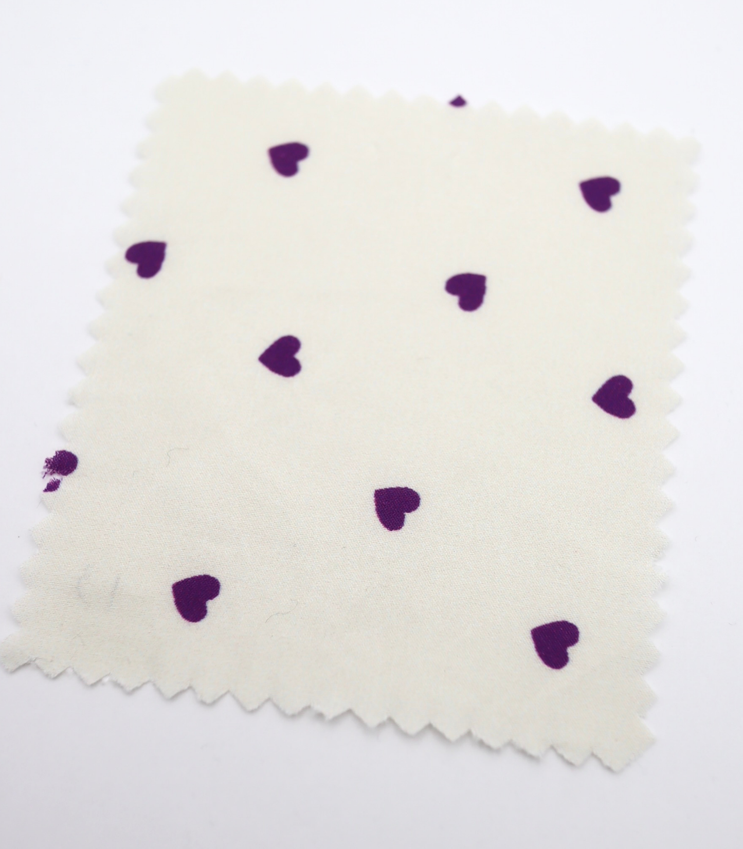 【25SS-045】プチハートプリント綿ローン　/0.5ｙあたり=～485円