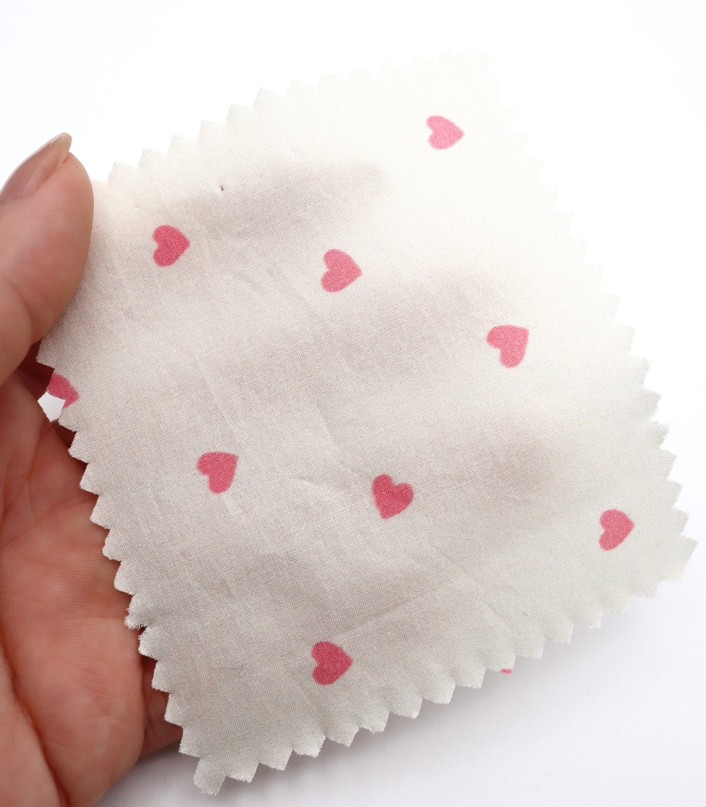 【25SS-045】プチハートプリント綿ローン　/0.5ｙあたり=～485円