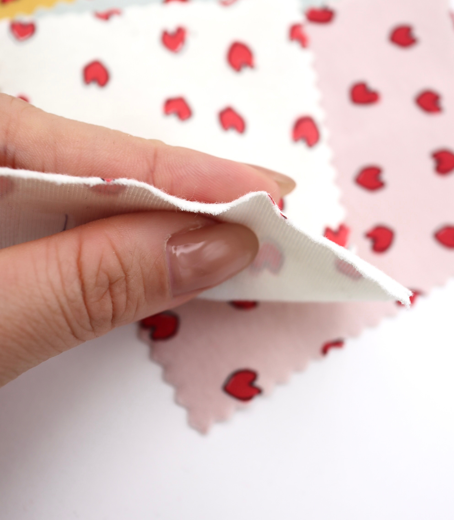 【25SS-030】らくがき風ハートプリントフライス　/0.5ｙあたり=～900円