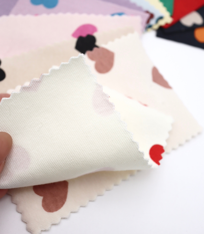 【25SS-034】ハートプリントベアフライス　/0.5ｙあたり=～1095円