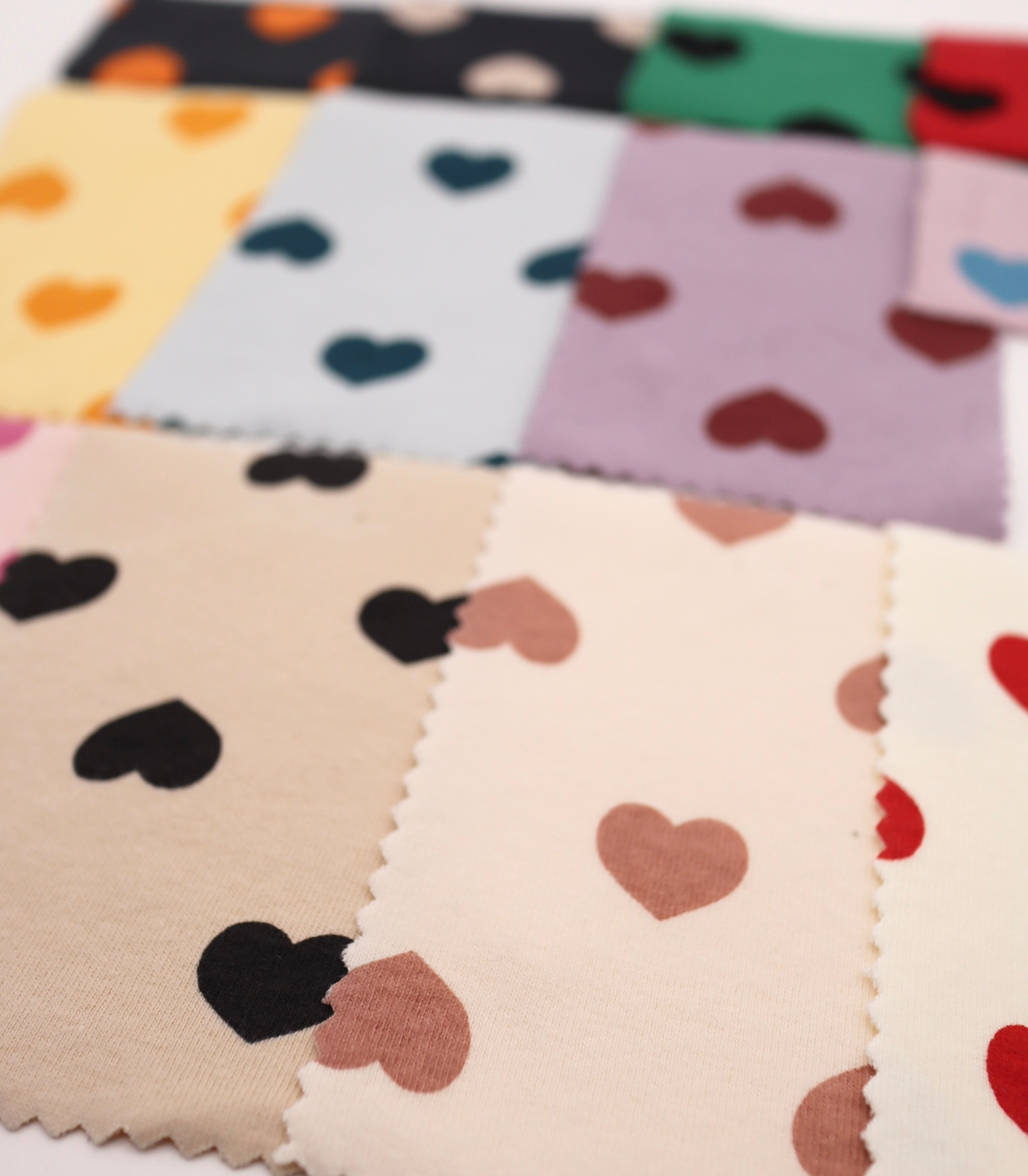 【25SS-034】ハートプリントベアフライス　/0.5ｙあたり=～1095円