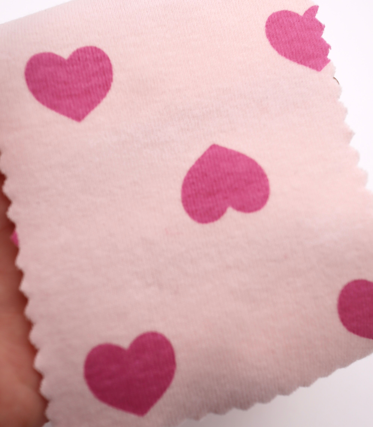 【25SS-034】ハートプリントベアフライス　/0.5ｙあたり=～1095円