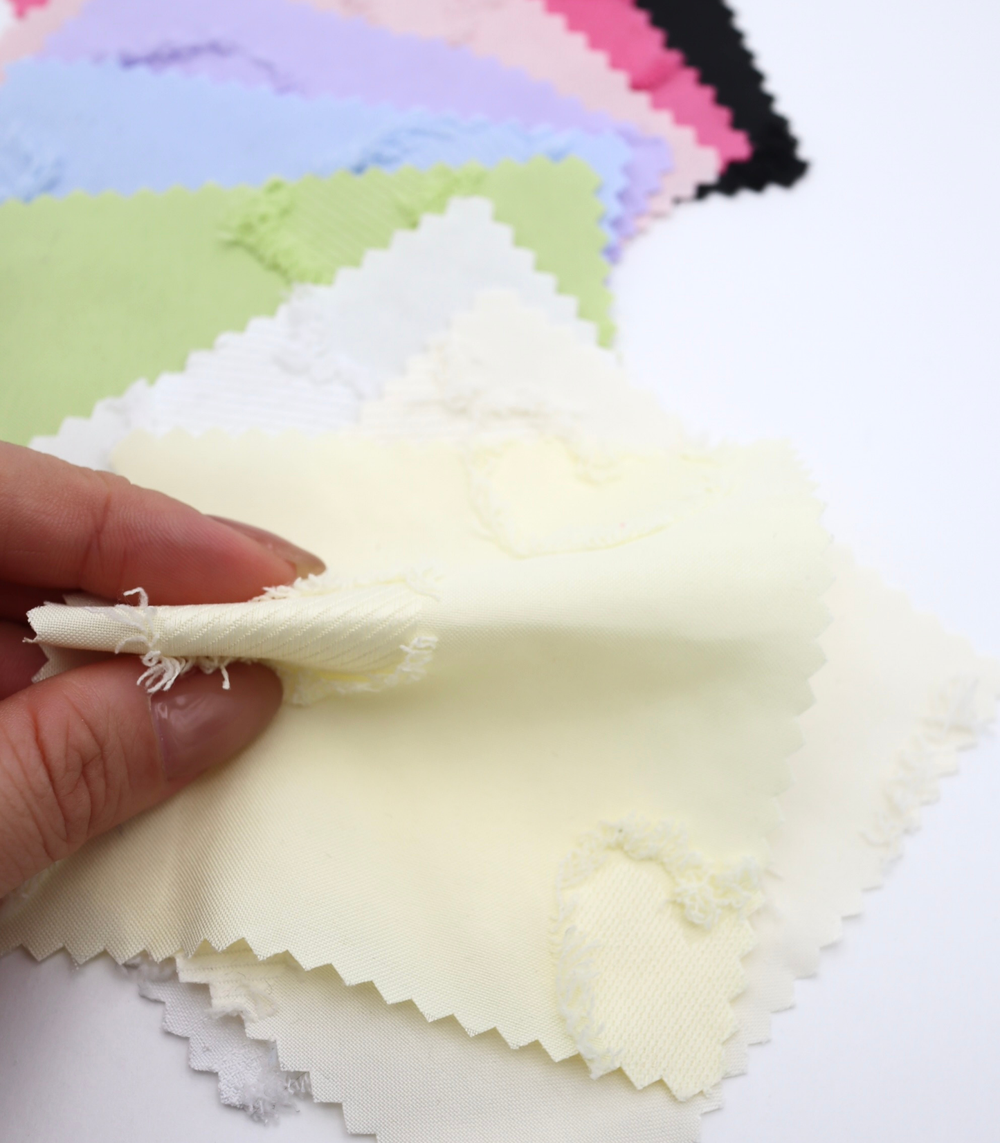 【25SS-042】ハートフリンジジャガードタフタ　/0.5ｙあたり=～850円