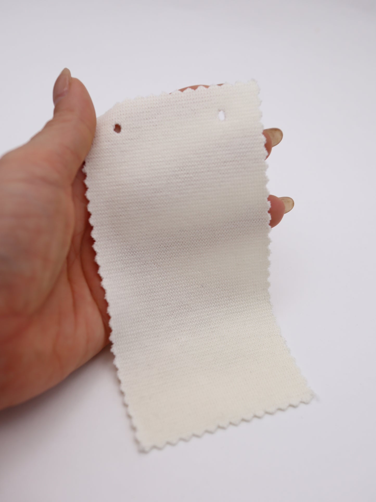 【生地 布】厚手リブニット 堅牢ストレッチフライス（綿96%・肉感を拾わない）推し生地｜26SS-163【生地仕入れ代行卸】