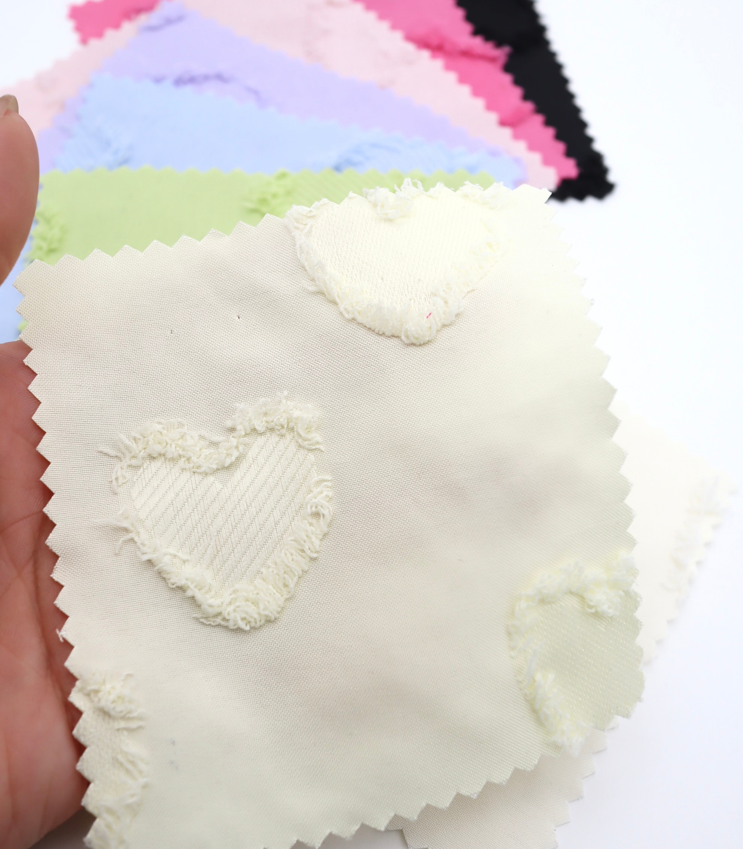 【25SS-042】ハートフリンジジャガードタフタ　/0.5ｙあたり=～850円