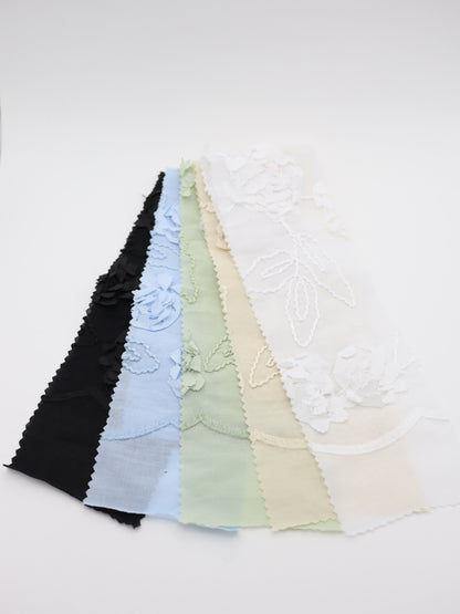 【25AW-019】スカラップ付き立体フラワー刺繍綿ローン　/0.5ｙあたり=～1190円