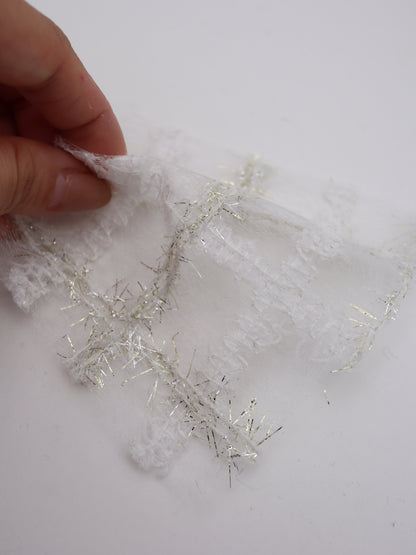 ふわふわキラキラフリンジチェック柄刺繍オーガンジー｜【生地幅】約121センチ 【混率】ポリエステル100%｜ドッグウエア・KIDSウエア・衣装・ドレス・雑貨向き｜26AW-303