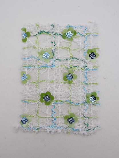 お花スパンコール＆スラブチェック刺繍チュール｜【生地幅】約144センチ 【混率】ポリエステル100%｜ドレス・衣装・雑貨向き｜26AW-300