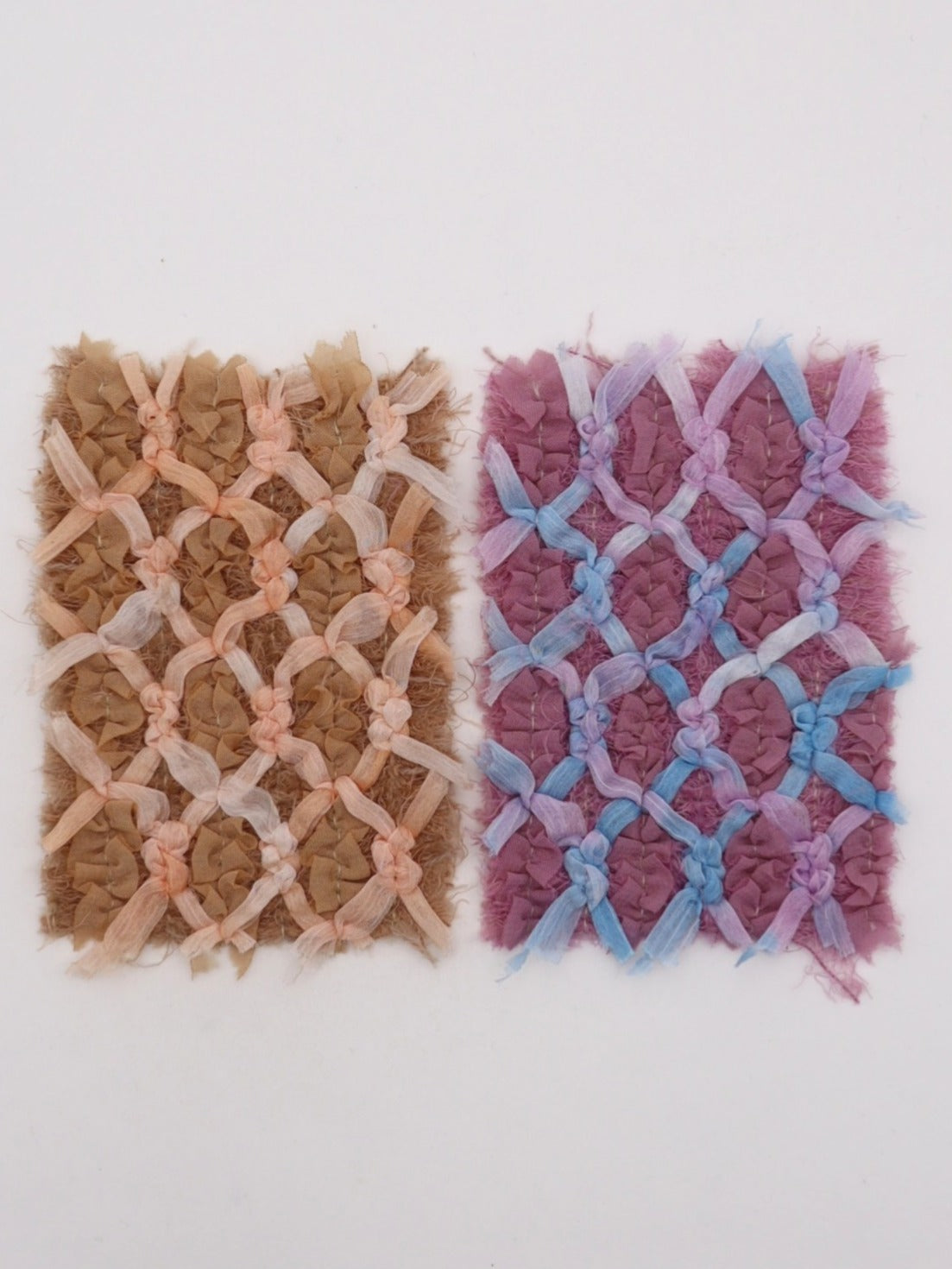 シフォンテープ＆フリンジヤーン刺繍チュール｜【生地幅】約127センチ 【混率】ポリエステル50%アクリル50％｜ドッグウエア・KIDSウエア・ドレス・衣装・雑貨向き｜26AW-298