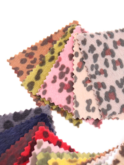 【25AW-039】フェイクハラコ毛足つるつるヒョウ柄プリント　/0.5ｙあたり=～1370円