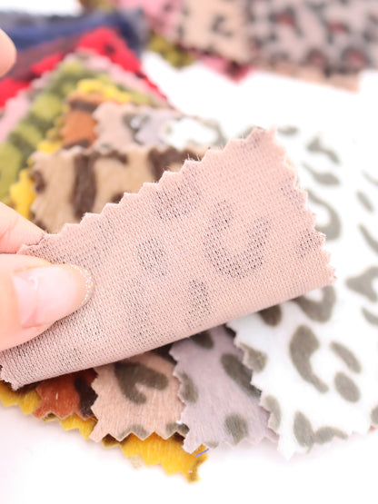 【25AW-039】フェイクハラコ毛足つるつるヒョウ柄プリント　/0.5ｙあたり=～1370円