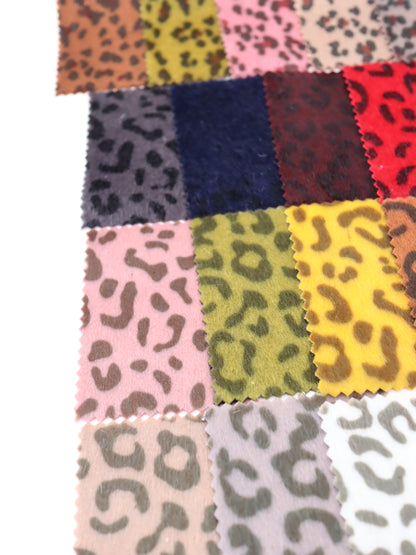 【25AW-039】フェイクハラコ毛足つるつるヒョウ柄プリント　/0.5ｙあたり=～1370円