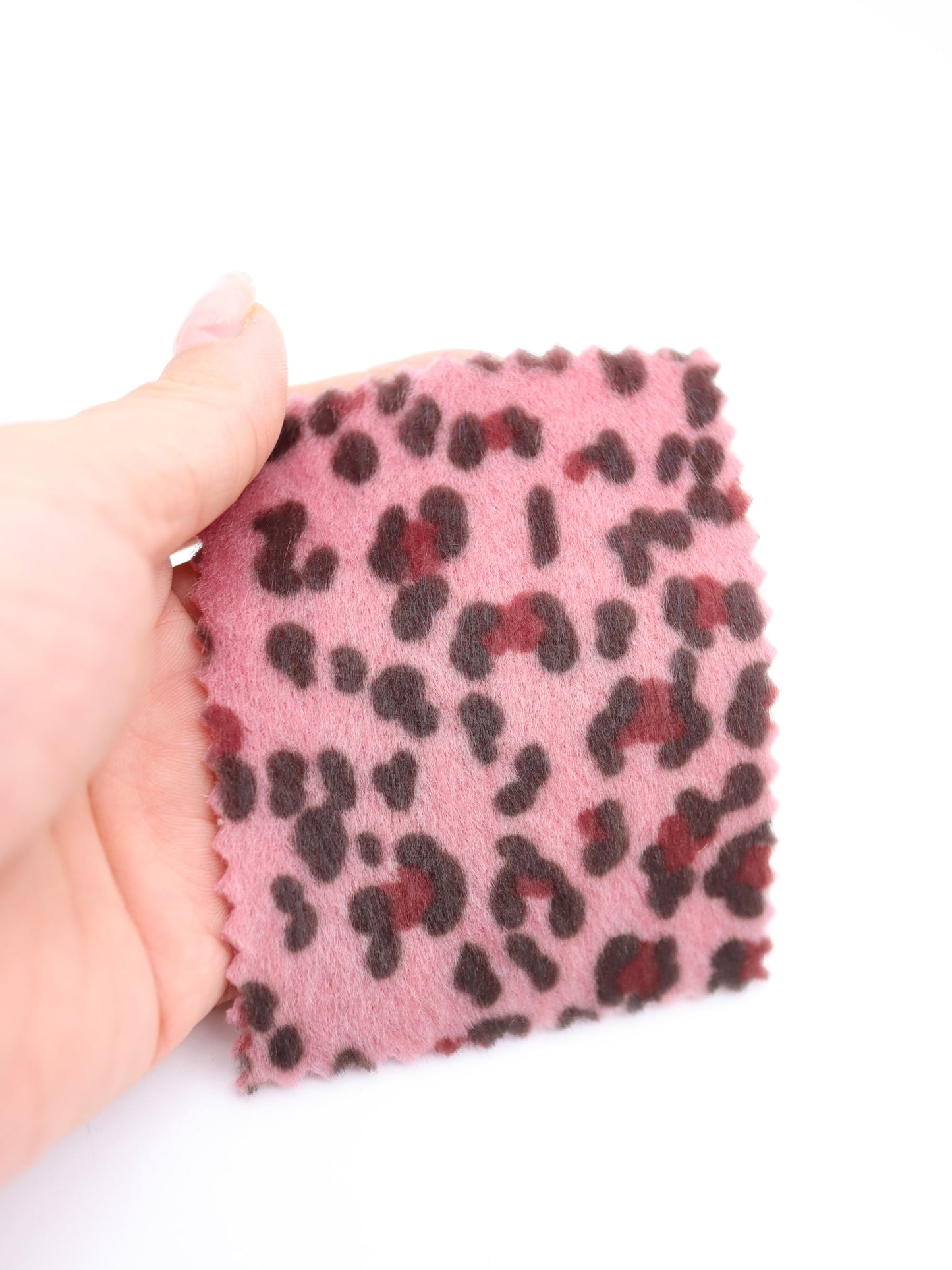 【25AW-039】フェイクハラコ毛足つるつるヒョウ柄プリント　/0.5ｙあたり=～1370円