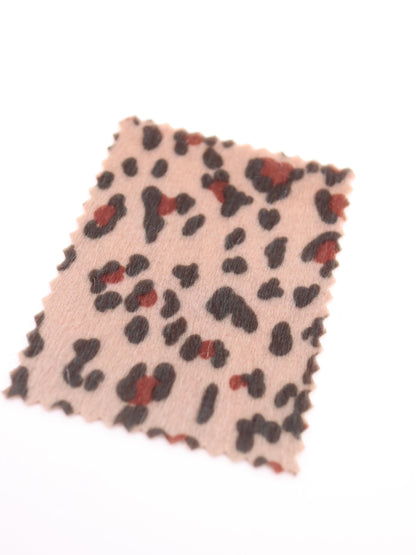 【25AW-039】フェイクハラコ毛足つるつるヒョウ柄プリント　/0.5ｙあたり=～1370円