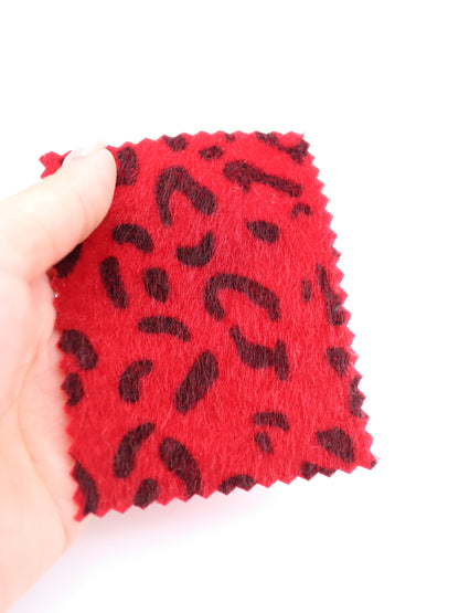 【25AW-039】フェイクハラコ毛足つるつるヒョウ柄プリント　/0.5ｙあたり=～1370円