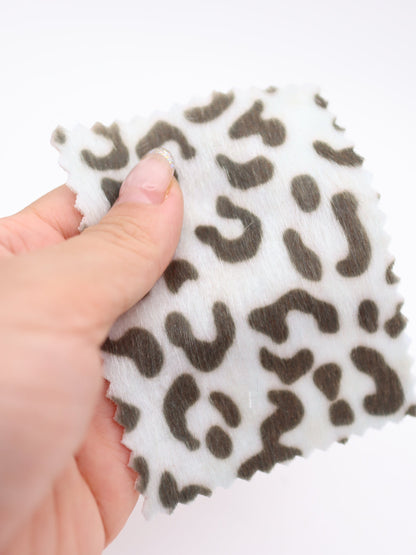 【25AW-039】フェイクハラコ毛足つるつるヒョウ柄プリント　/0.5ｙあたり=～1370円