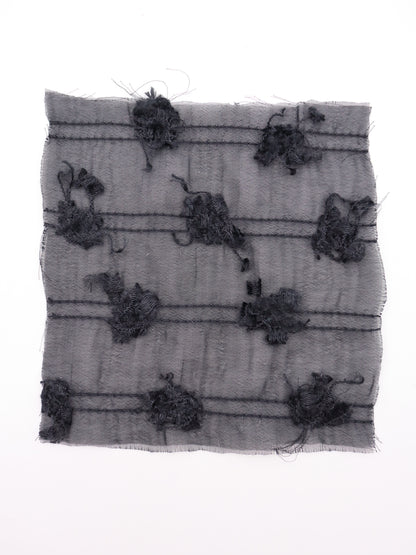 ふさふさフリンジヤーン刺繍シフォン｜【生地幅】約142センチ 【混率】ポリエステル100％｜ドッグウエア・KIDSウエア・ブラウス・ドレス・雑貨向き｜26AW-289