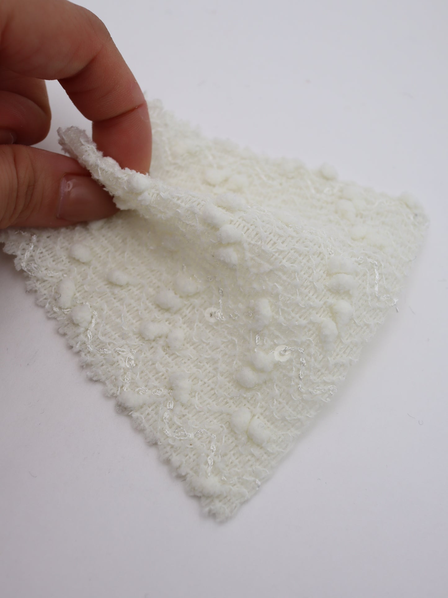 高伸縮！ぽこぽこ＆キラキラスパンコール付きニット｜【生地幅】約132センチ 【混率】ポリエステル100％｜ドッグウエア・KIDSウエア・トップス・雑貨向き｜26AW-029