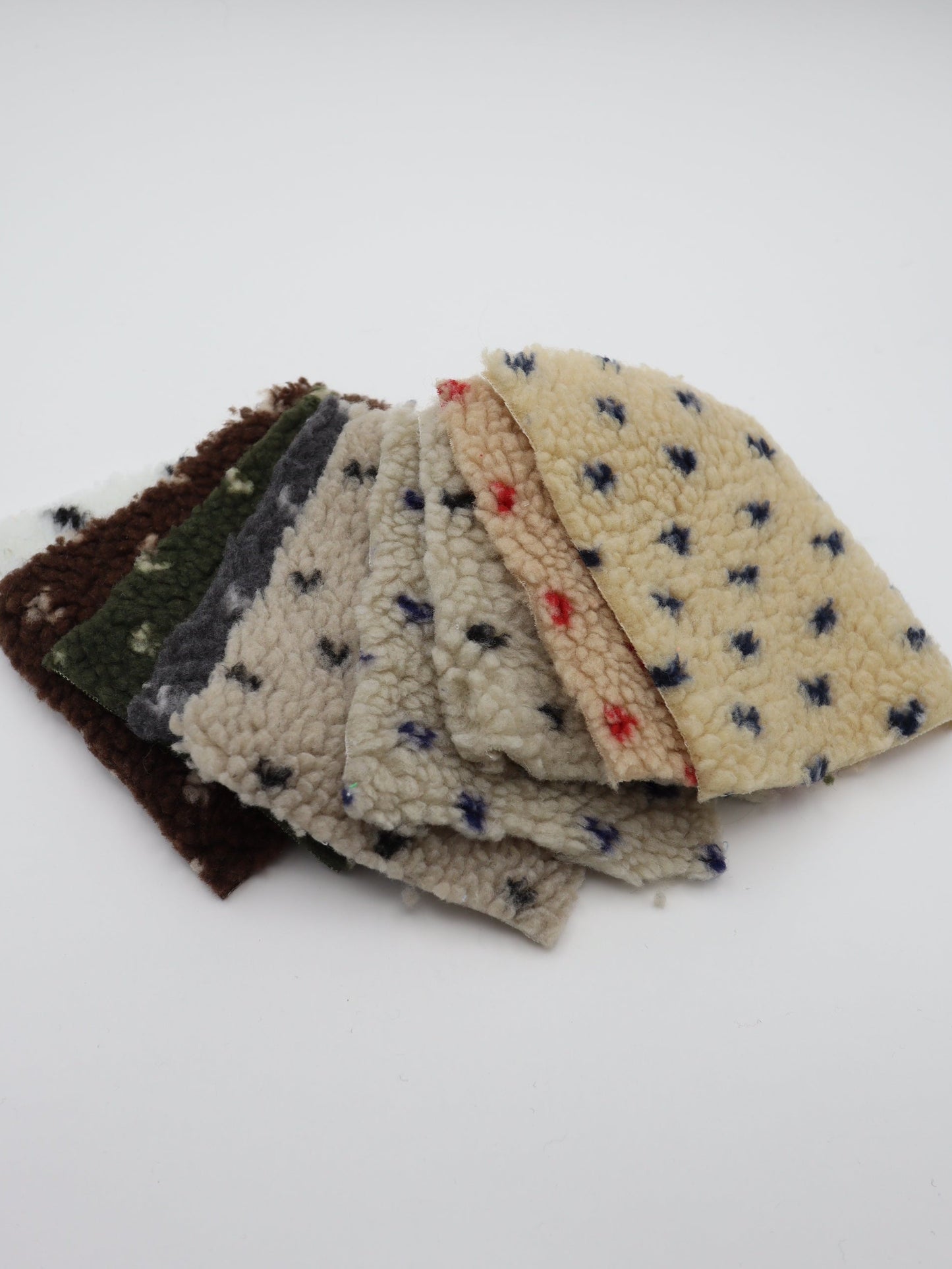 【25AW-151】じつはプチハートボア　/0.5ｙあたり=～1065円