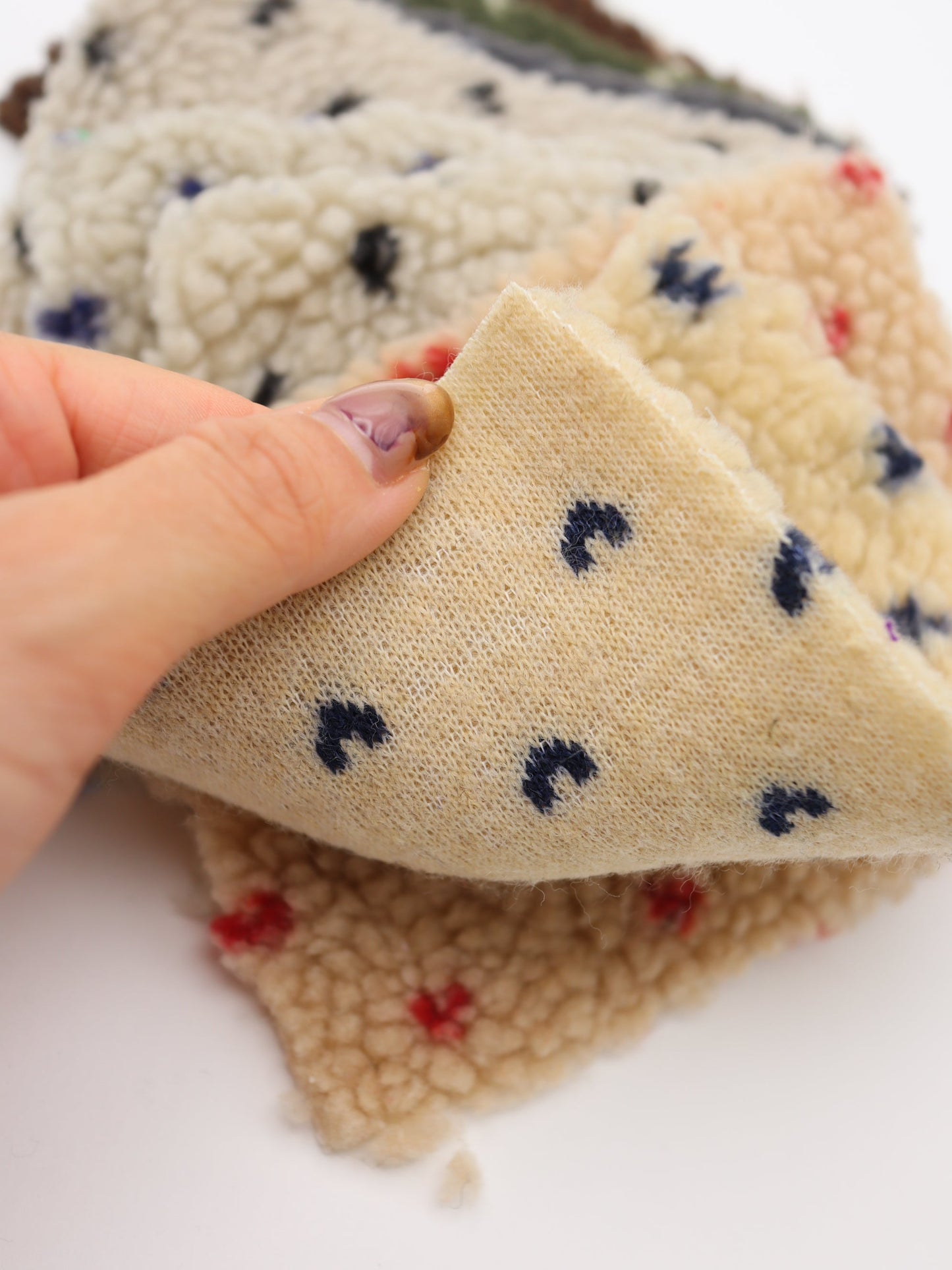 【25AW-151】じつはプチハートボア　/0.5ｙあたり=～1065円