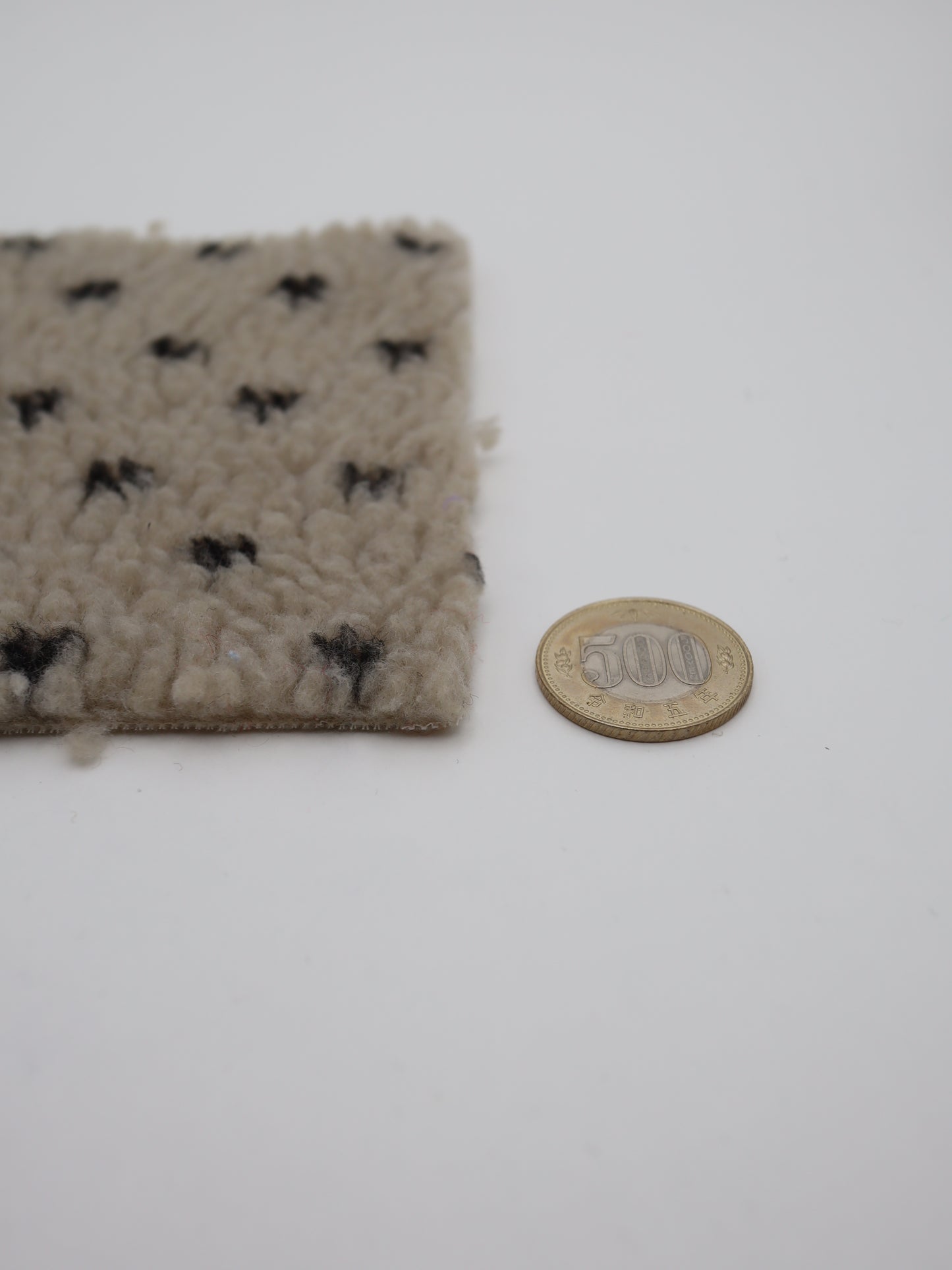 【25AW-151】じつはプチハートボア　/0.5ｙあたり=～1065円