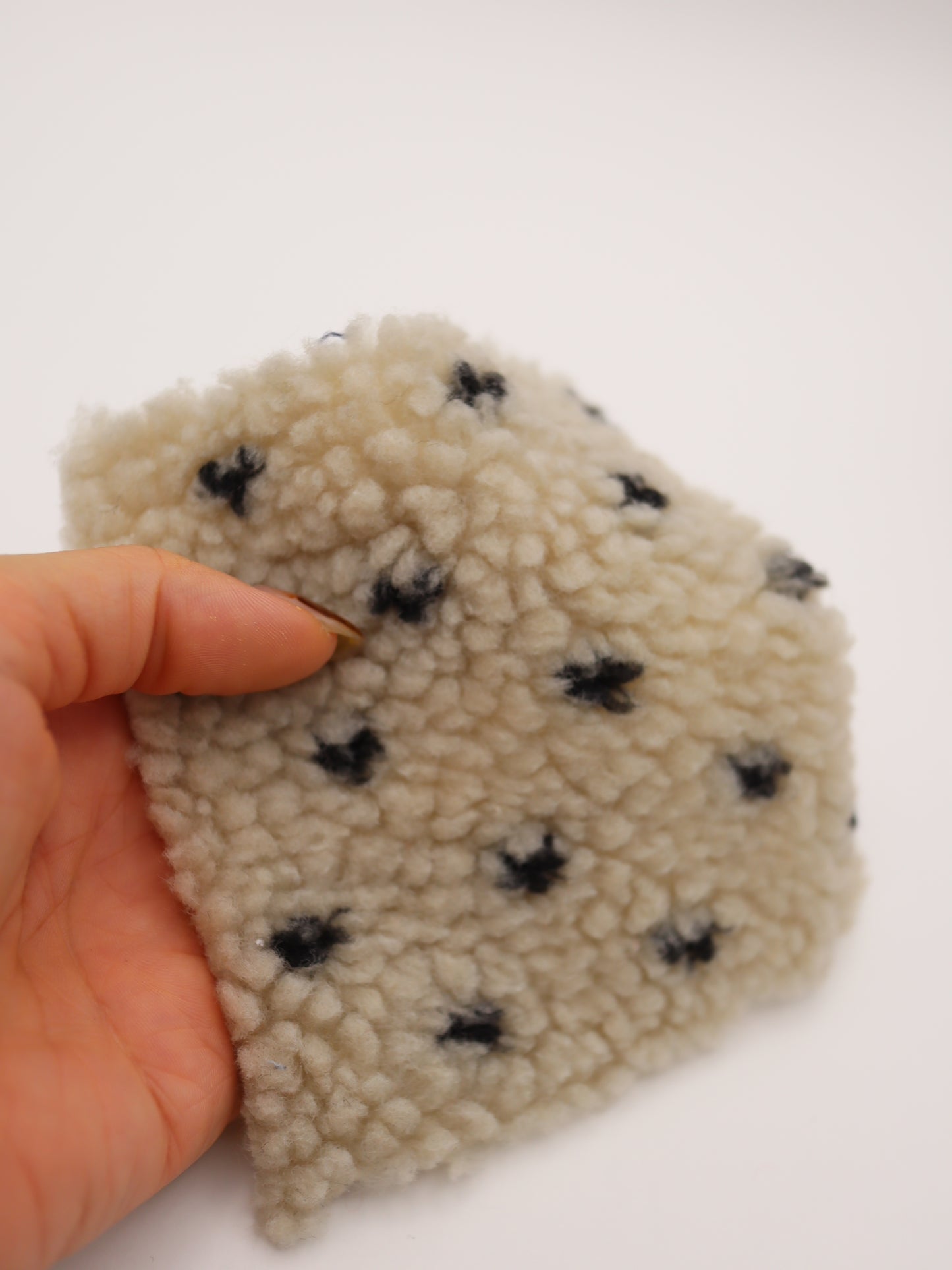 【25AW-151】じつはプチハートボア　/0.5ｙあたり=～1065円